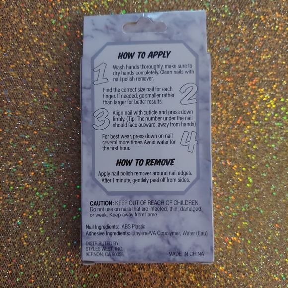 Colorful Press On Nails - Picture 2 of 4